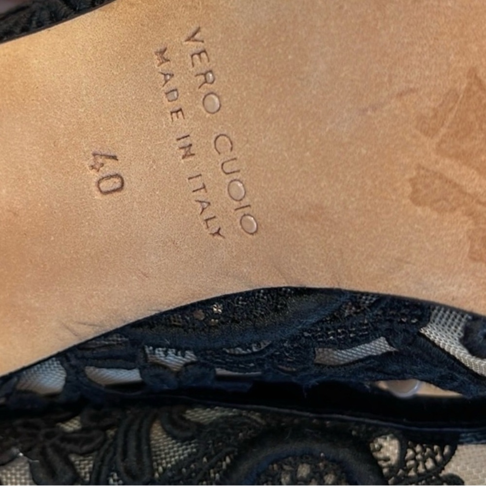 Oscar de la Renta Black Lace Tie Pumps | Made in Italy | Size 40🖤 - Picture 7 of 8